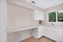 816 E Andrews Ave, Fresno, CA 93704