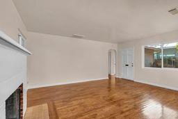 816 E Andrews Ave, Fresno, CA 93704