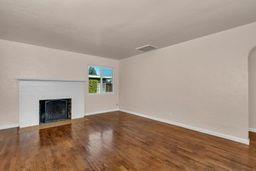 816 E Andrews Ave, Fresno, CA 93704