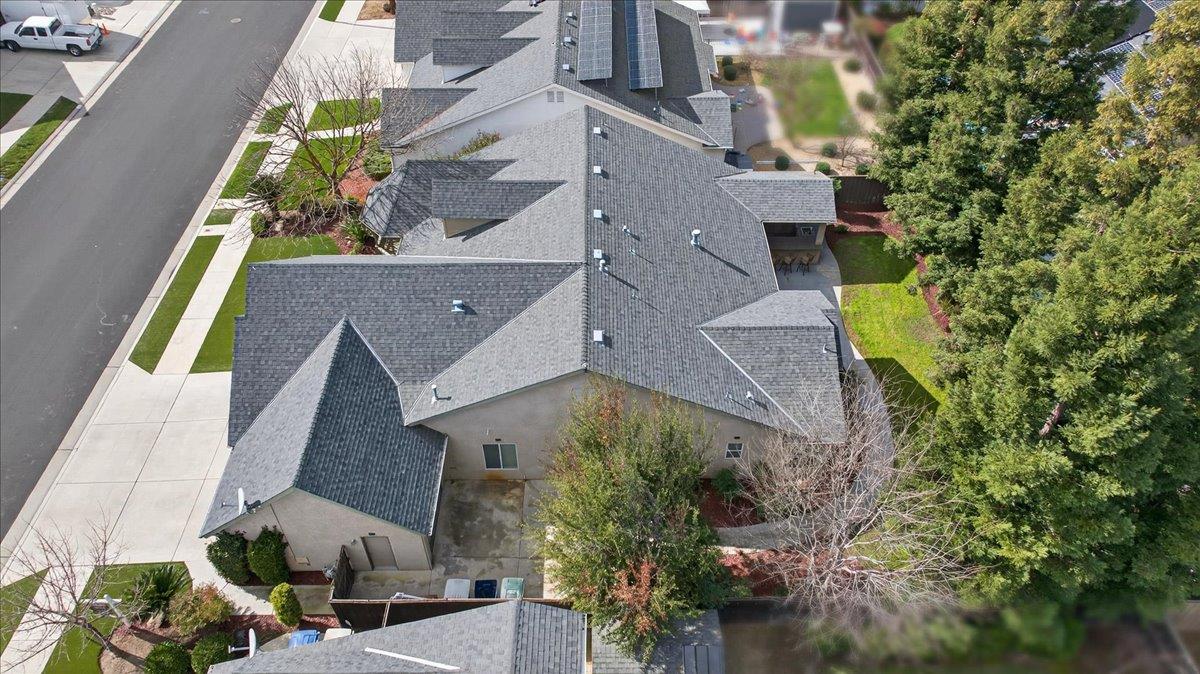 647 Moody Ave, Clovis, CA 93619