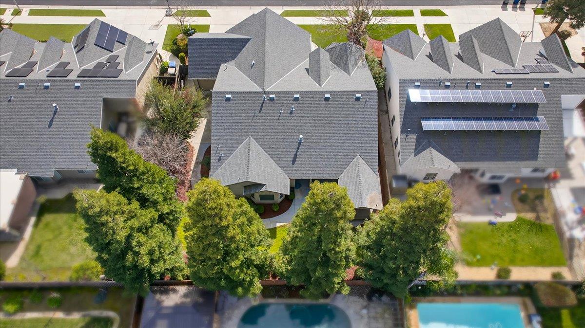 647 Moody Ave, Clovis, CA 93619