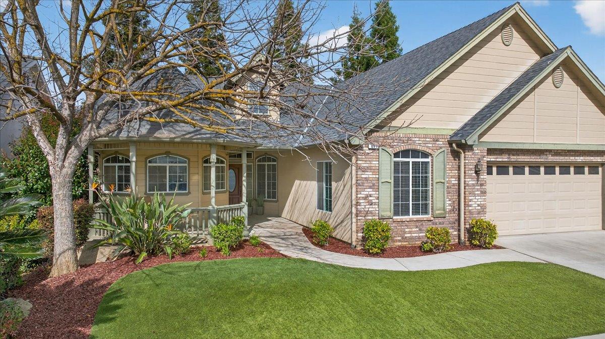 647 Moody Ave, Clovis, CA 93619