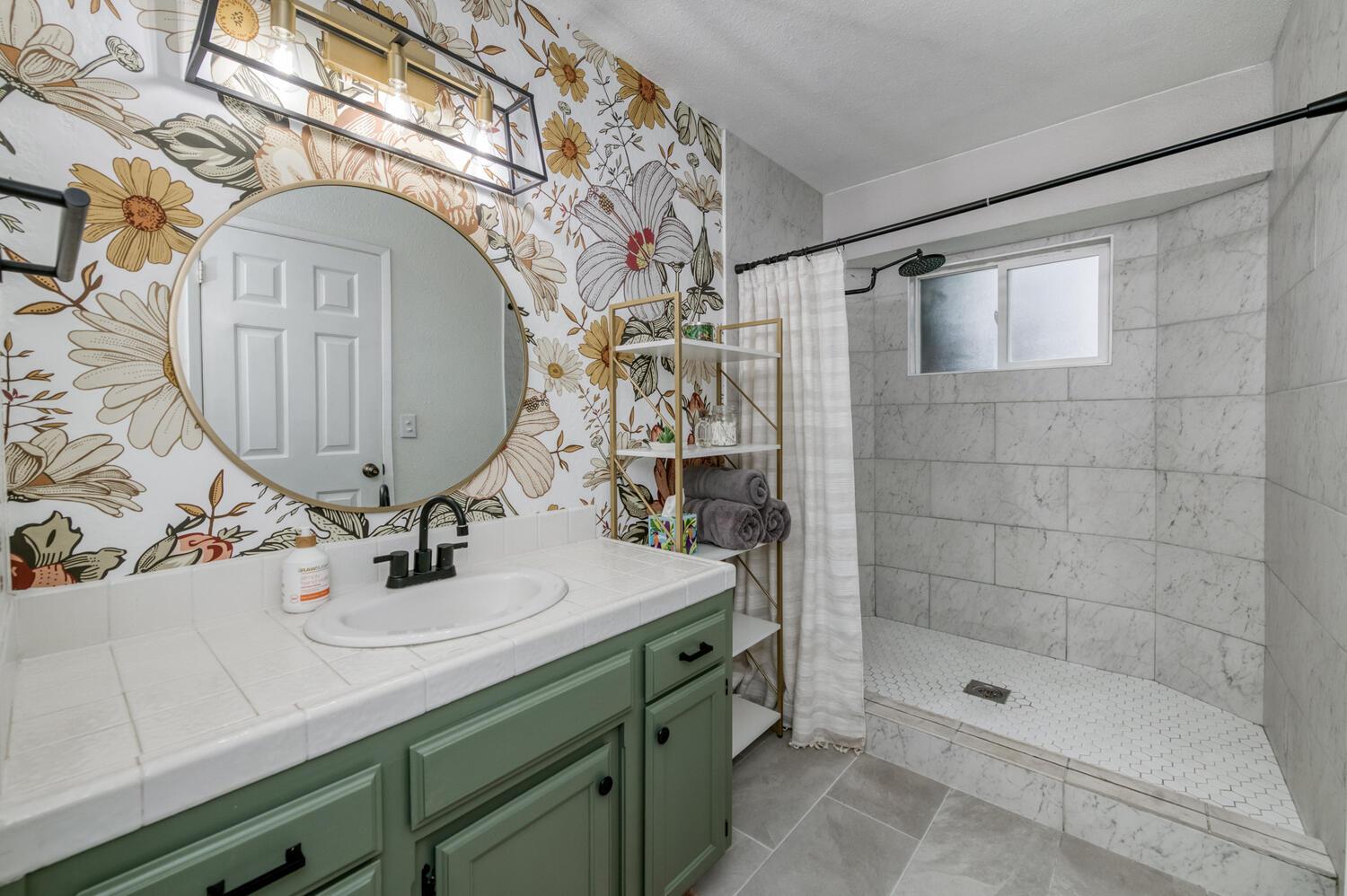 288 W Magill Ave, Clovis, CA 93612