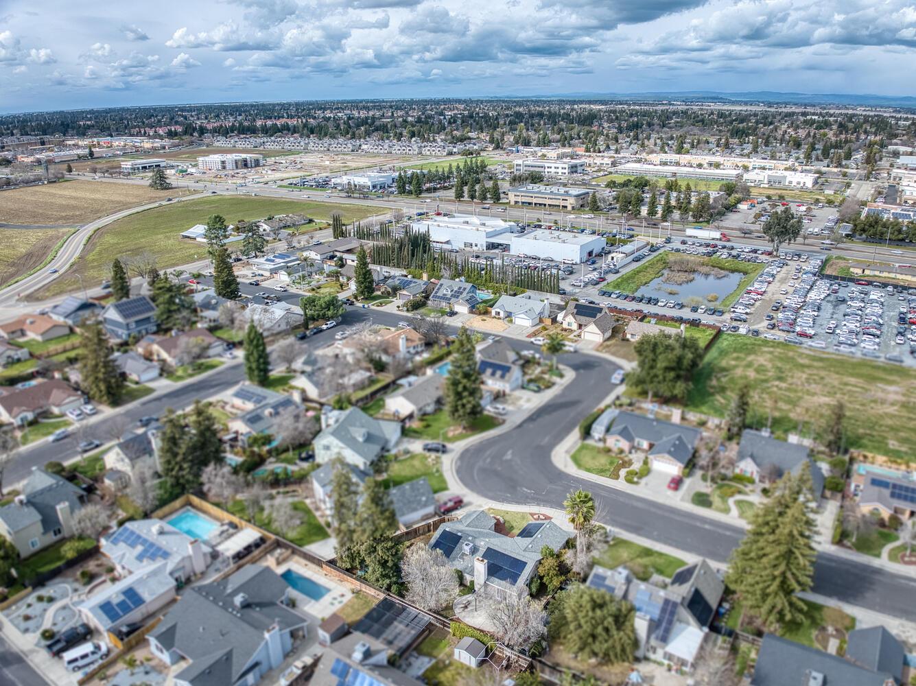 288 W Magill Ave, Clovis, CA 93612