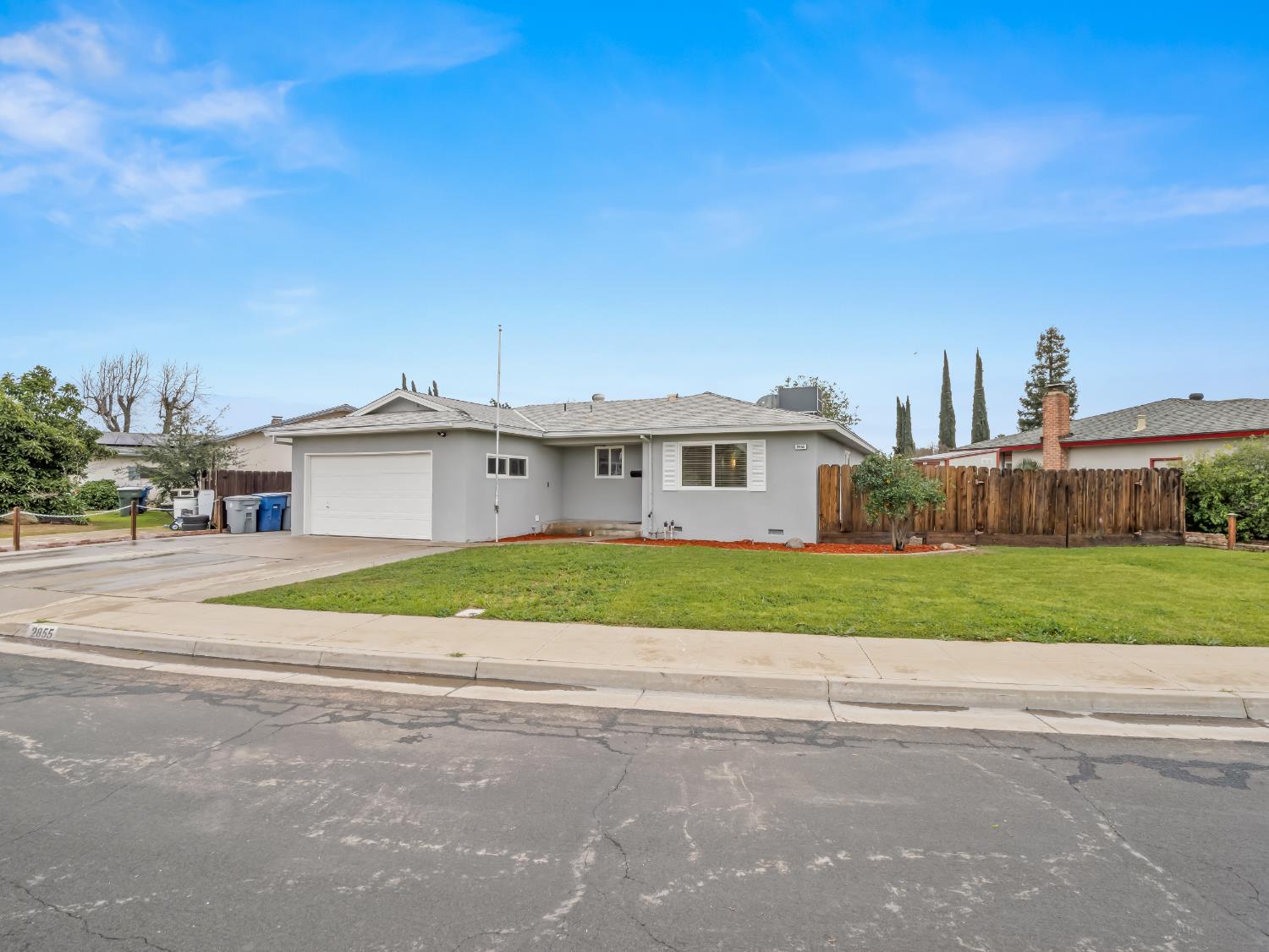 2855 Adler Ave, Clovis, CA 93612