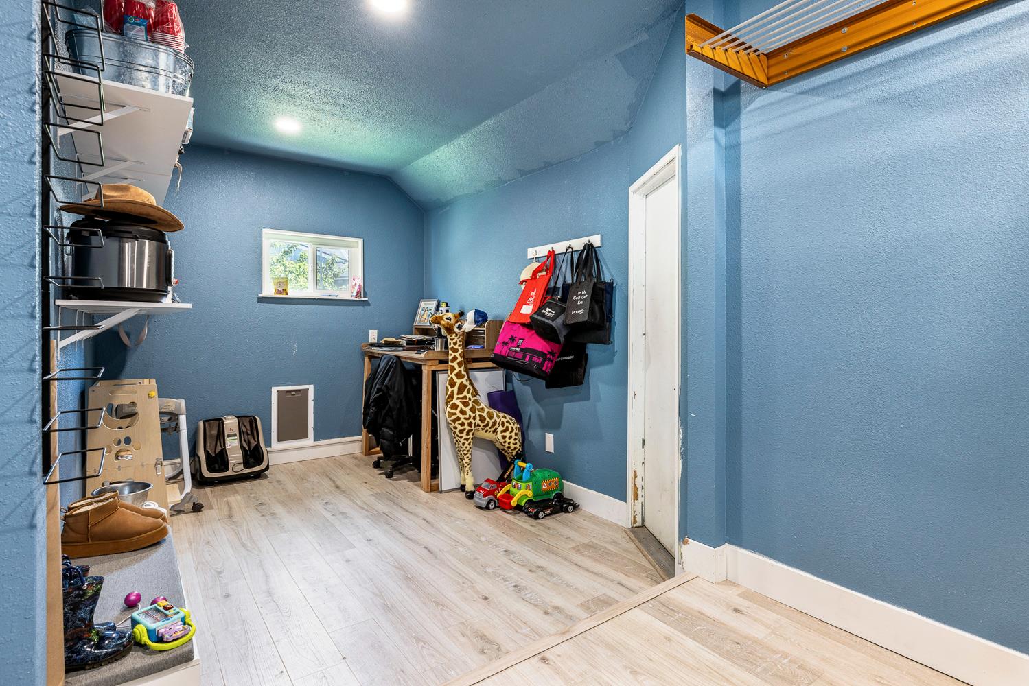 1535 Bliss Ave, Clovis, CA 93611
