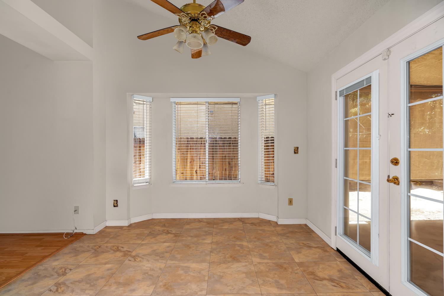 1606 E Eclipse Ave, Fresno, CA 93720